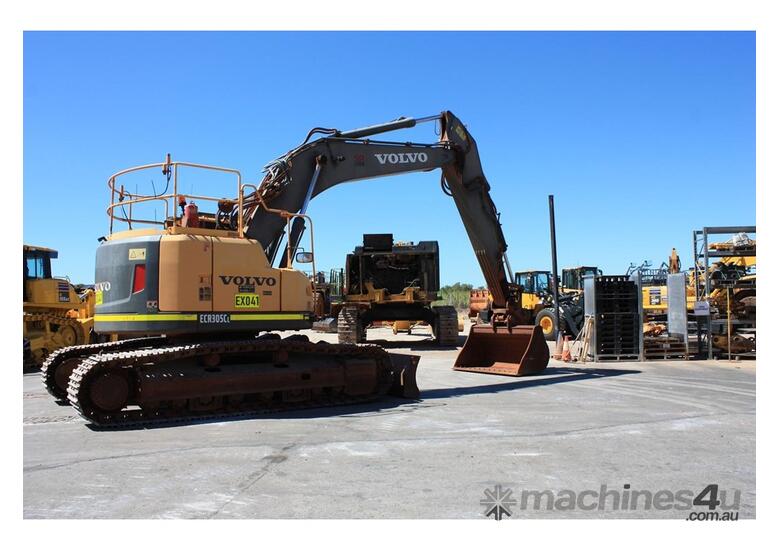 caption 2017 VOLVO ECR305CL Excavator