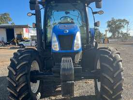 New Holland T6070 Plus Tractor - picture2' - Click to enlarge