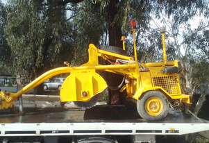 SE6T Bonnie towed sweeper , 2007 , 203 hrs , ex council nsw , remote ,