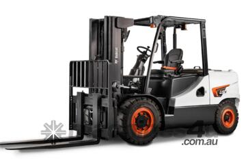 Lift Equipt - BOBCAT 5T DIESEL FORKLIFT