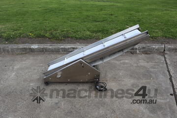 Stainless Steel Motorised Incline Belt Conveyor - 1.3m long