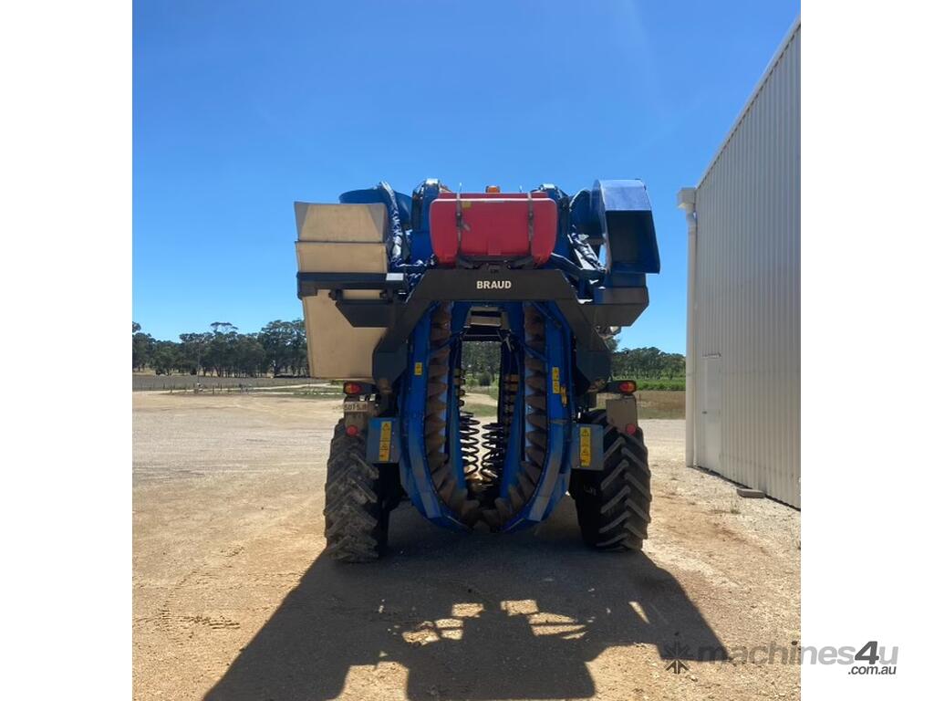 Used 2005 Braud VX680 Grape Harvester in Adelaide, SA