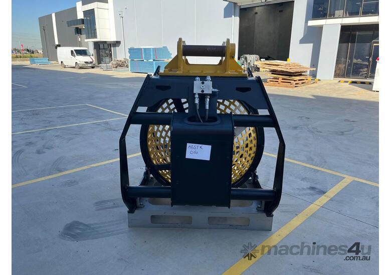 caption 12-18 Tonne Rotary Screening Bucket