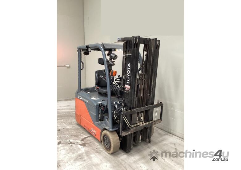 caption Toyota Forklift 2T Electric Container Mast - 2024 Battery (Unit#:AU352)