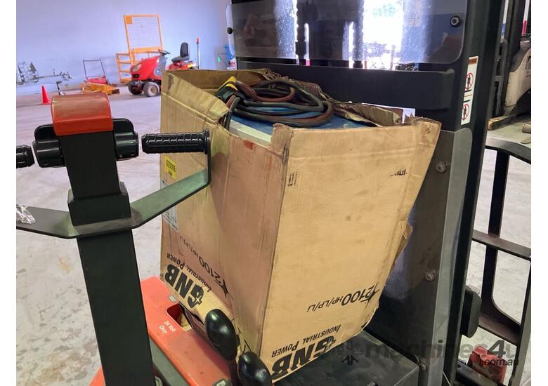 caption Raymond RRS30 Forklift (Electrical Pedestrian)