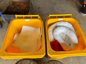 QTY OF SPILL KITS & PLANT NAPPY'S - picture0' - Click to enlarge
