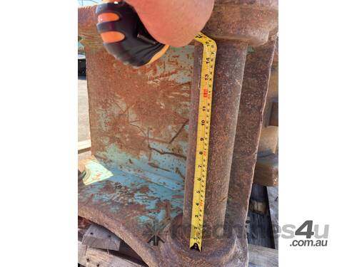 caption 600mm Pad-foot Roller Attachment