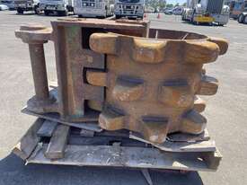 600mm Pad-foot Roller Attachment - picture2' - Click to enlarge