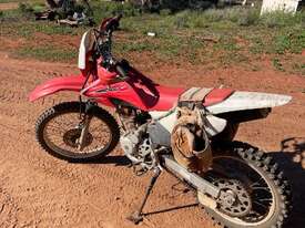 CRF 230F - picture0' - Click to enlarge