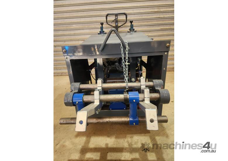 caption Kerb and channel Machine