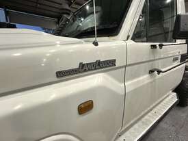 2018 Toyota LandCruiser Workmate (4x4) Diesel Single Cab Ute (Ex-mine) - picture2' - Click to enlarge