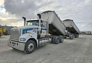 Mack 2015   Cmhr Trident