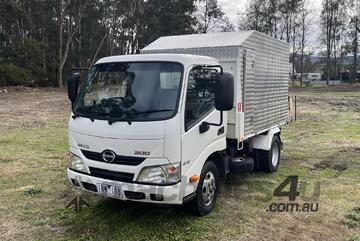 Hino 2014   Tipper Truck - VIC