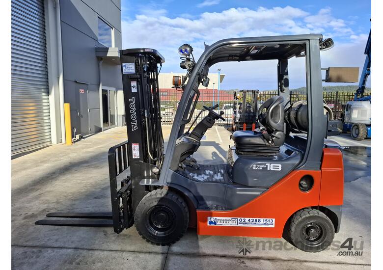 Wollongong Forklift: 2020 Toyota 1.8T LPG, 3-stage container mast, 4.3m lift!
