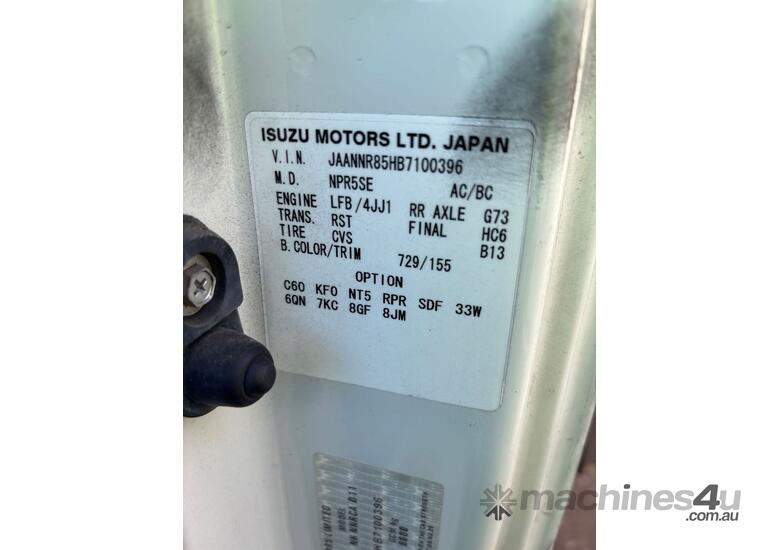 caption 2012 Isuzu NNR 200 Pantech