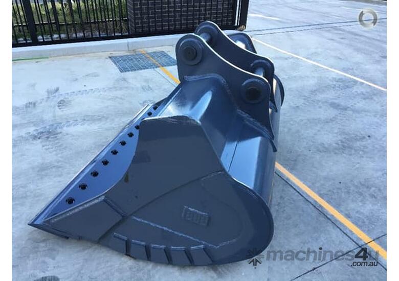 caption BETTA BILT BUCKETS 13 TONNE MUD BUCKET