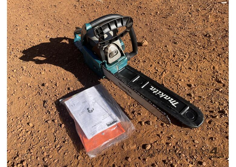 caption Makita DCS4610 Chain Saw ( Unreserved )