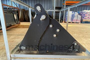 4 in 1 skid steer bucket