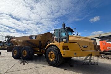 2019 Caterpillar 745 Articulated Dump Truck