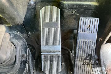 2009 Iveco ACCO 2350 Cab Chassis