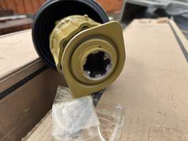 4 x Walterscheid PTO with Overrun Clutch - picture0' - Click to enlarge