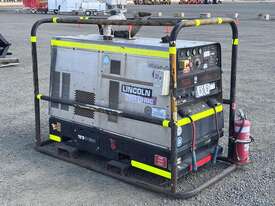 LINCOLN VANTAGE 575 DIESEL WELDER - picture0' - Click to enlarge