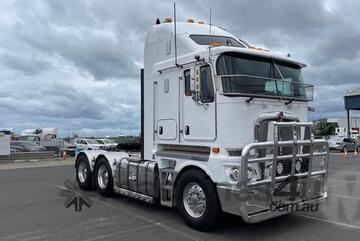 Kenworth   K200