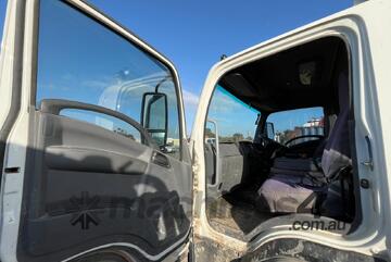 2010 Isuzu FRR 600 Long Concrete Pump