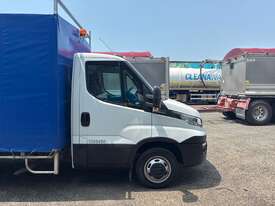 2020 Iveco Daily 50-170 Hi-Matic Caged Tabletop - picture0' - Click to enlarge