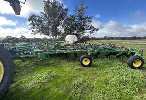 2014 John Deere 1870 Air Drills