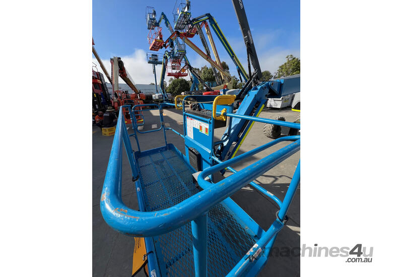 Genie Z62/40 Articulating Boom Lift - Max Height 20.87m
