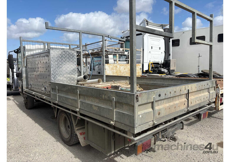 2008 Isuzu NPR Table Top