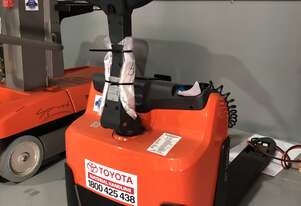 Pedestrian Lowlifter Truck / Electronic Pallet Jack