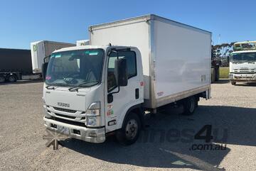 2022 Isuzu NNR 4x2 Pantech Truck