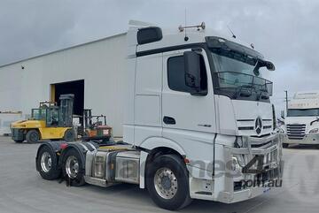 Mercedes Benz Mercedes-Benz Actros 2663