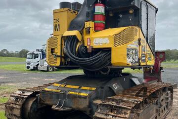 2018 Komatsu XT430-3 Log Harvester
