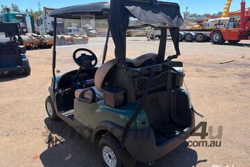Club Car   Tempo Golf Cart