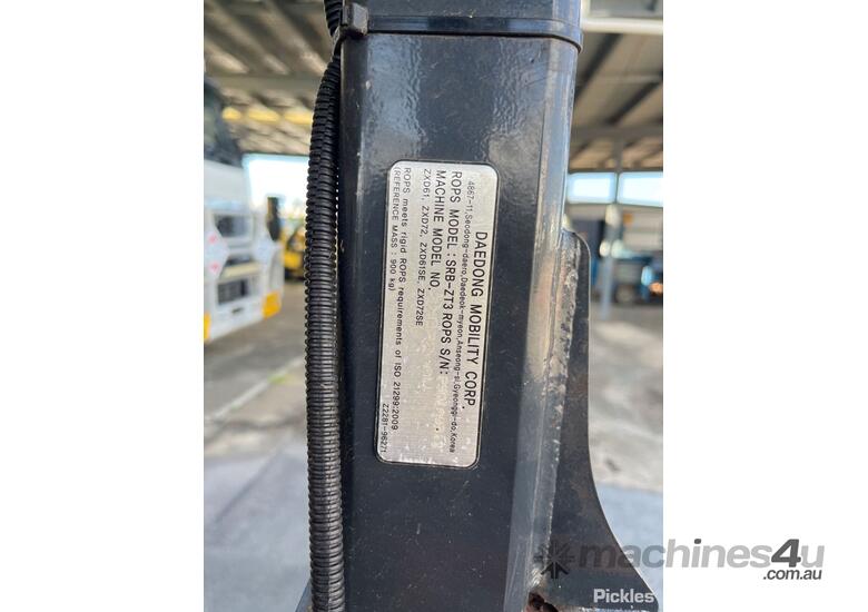 2023 Kioti ZXD72-AU Zero Turn Ride On Mower