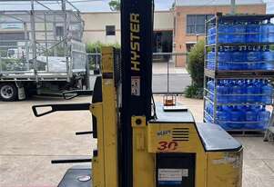 2005 Yale R30XMS2 (Electric Stock Picker)