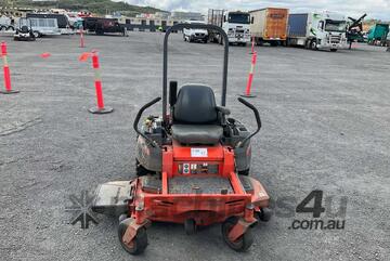 Kubota Z122E Kommander Zero Turn Ride On Mower