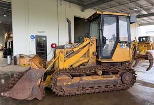 Caterpillar 2005 CAT 939C with 9,800 hrs