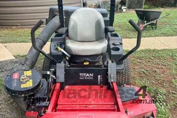 Toro Titan MX 400 zero turn Mower