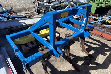 Deep Tine Ripper with wheel kit