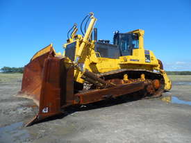 Komatsu D475A-5EO - picture0' - Click to enlarge