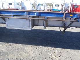 Krueger Semi Flat top Trailer - picture1' - Click to enlarge