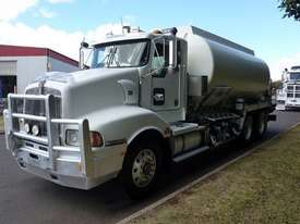 2003 Kenworth T401 - picture1' - Click to enlarge