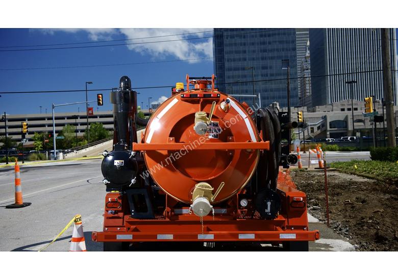 caption Ditch Witch FX30-800 gallon