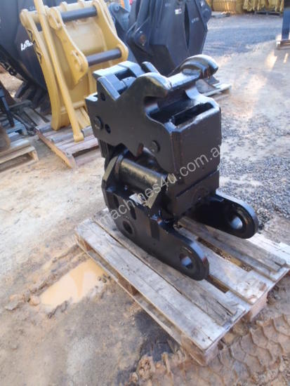 caption Tilt Hitch JB QHT40 Suit 30 Ton