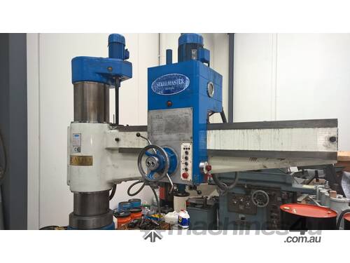 USED RADIAL DRILL