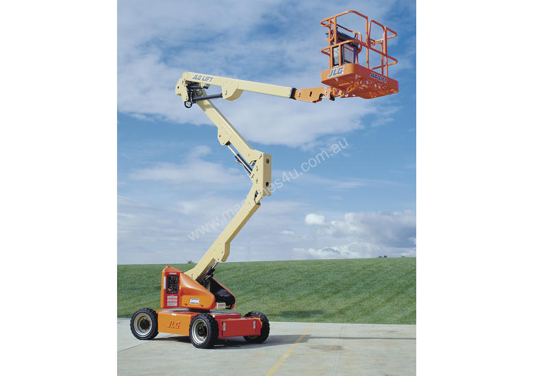 caption JLG M450AJ Electric Boom Lift